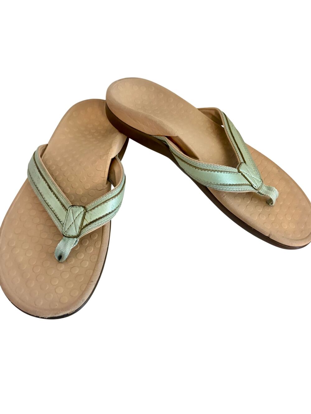 VIONIC Tide II Mint Green Leather Thong Sandals Flip Flops Comfort Coastal